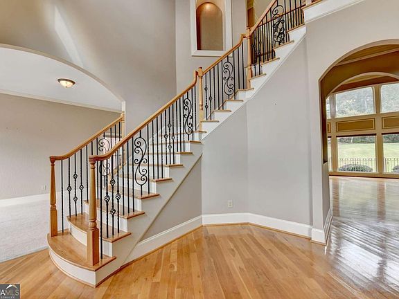 4th image of 3619 Trinity Pl