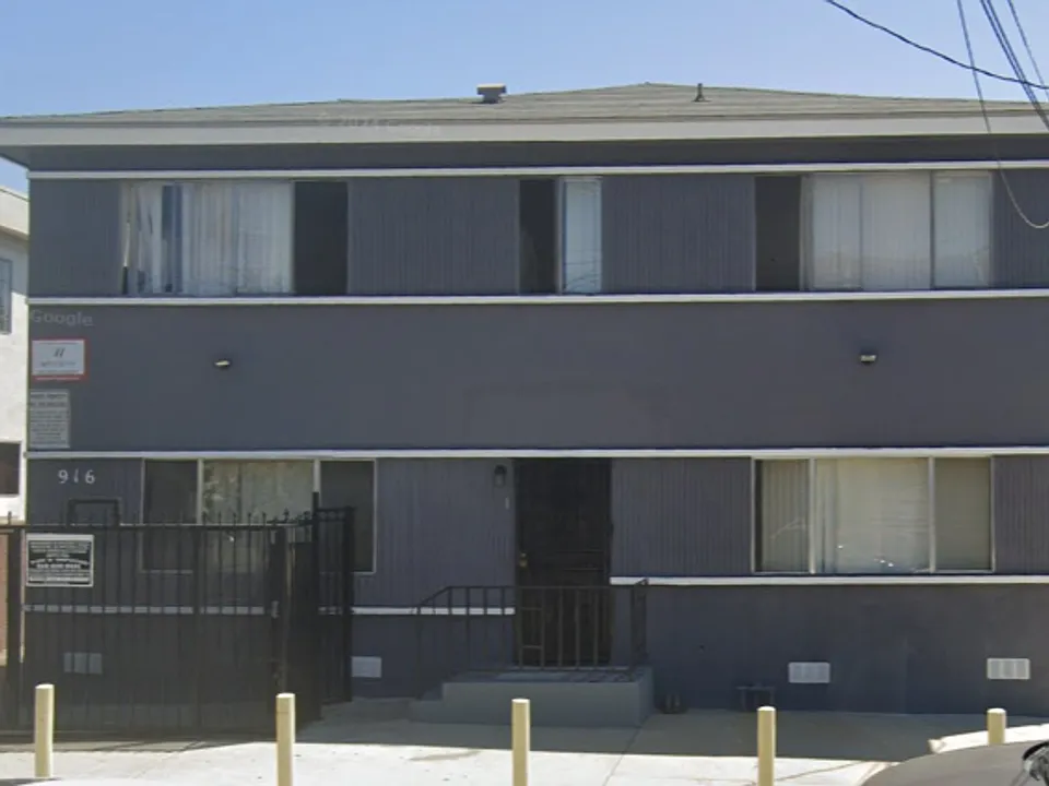 916 N Inglewood Ave
