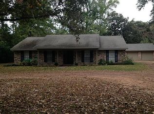 302 Pin Oak Ln, Magnolia, TX 77354