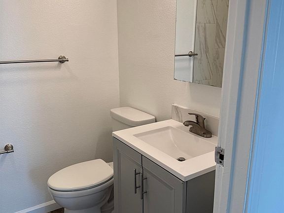 3rd image of 100 S 21st St