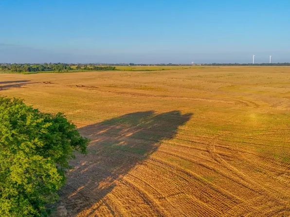 160AC W Brake Rd, Blackwell, OK 74631