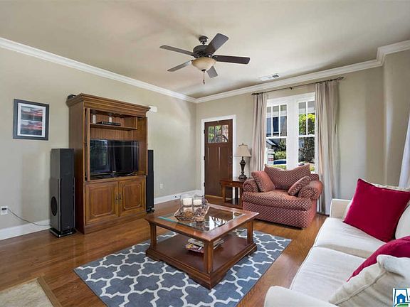 5th image of 3914 Village Center Dr