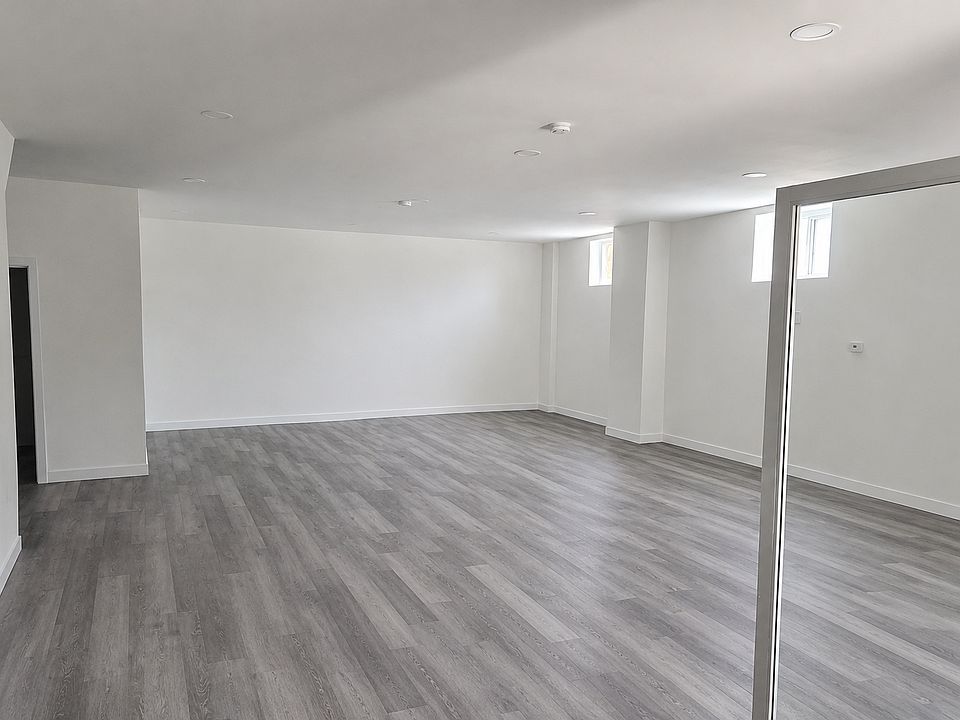 2nd image of 753 Bleecker St APT 1