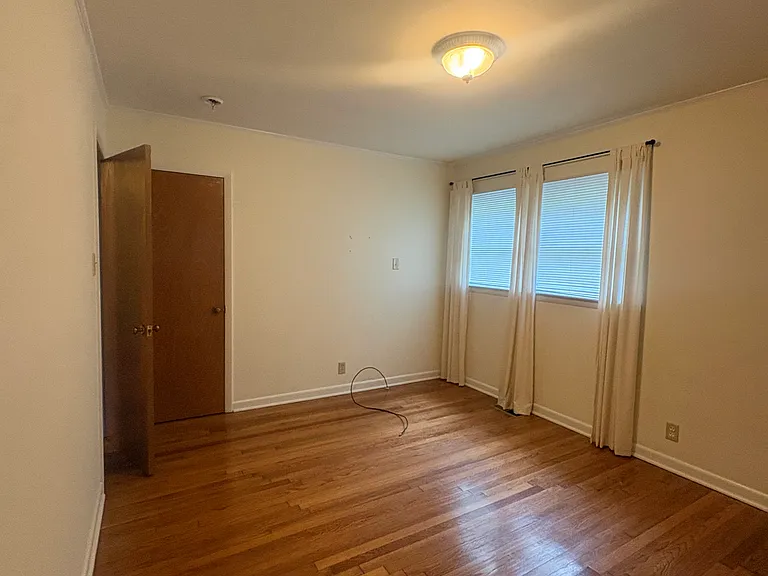 108 Clarkson St — Photo 17