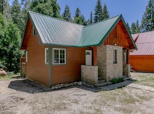 16206 Strawberry Ln, Twin Bridges, CA 95735