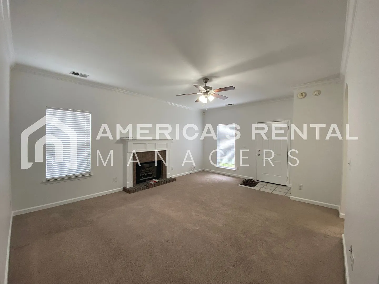 Home for rent in Hoover Available to View with 48 Hour Notice — Photo 3