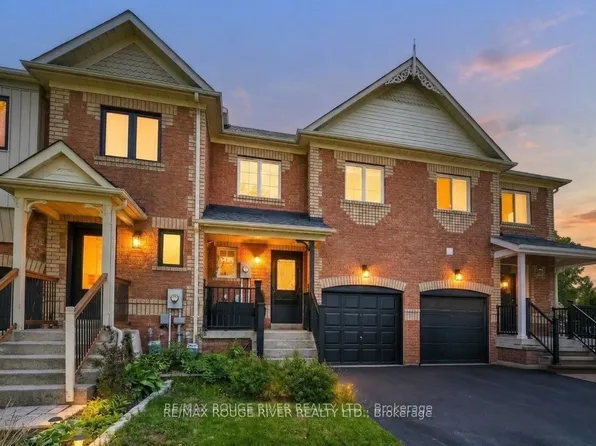 106 Tremount St, Whitby, ON L1M 1G2