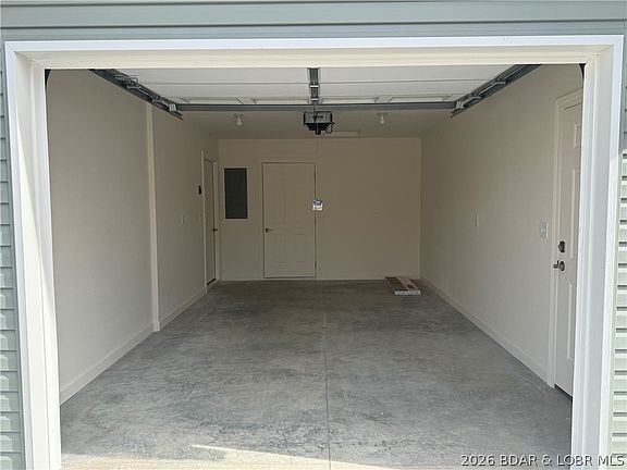5th image of 310 N Seymour St