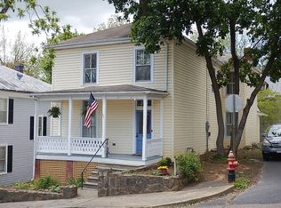 240 N Madison St, Staunton, VA 24401