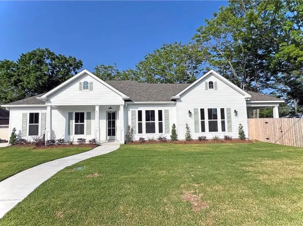 8711 Belle Grove Pl, River Ridge, LA 70123