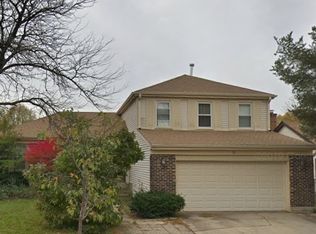 65 Wakefield Ln, Buffalo Grove, IL 60089