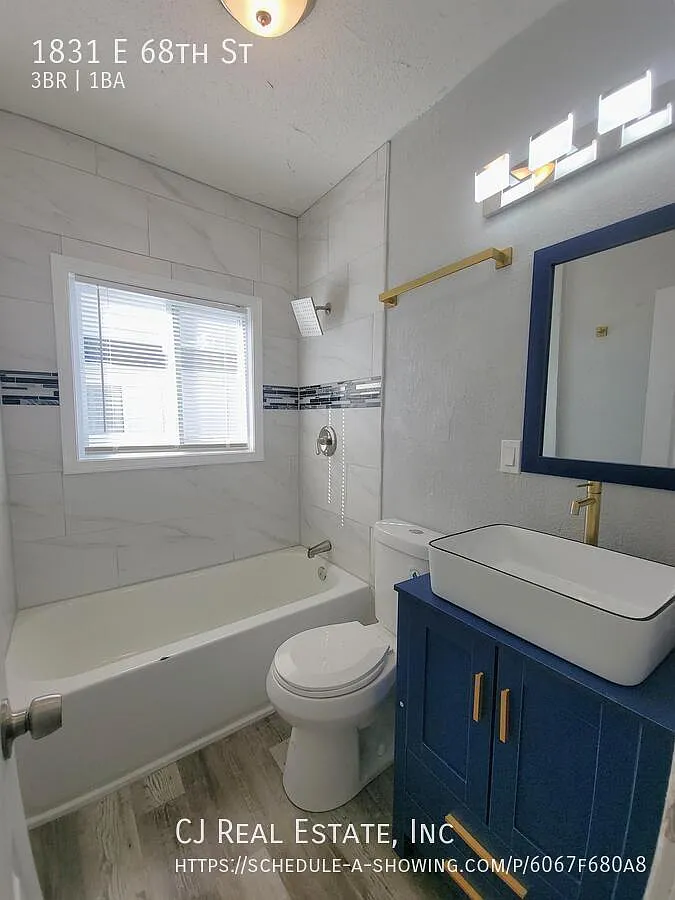 3 bed, 1043 sqft, $1,095 — Photo 2