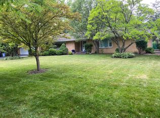 996 Castlegate Ct, Lake Forest, IL 60045