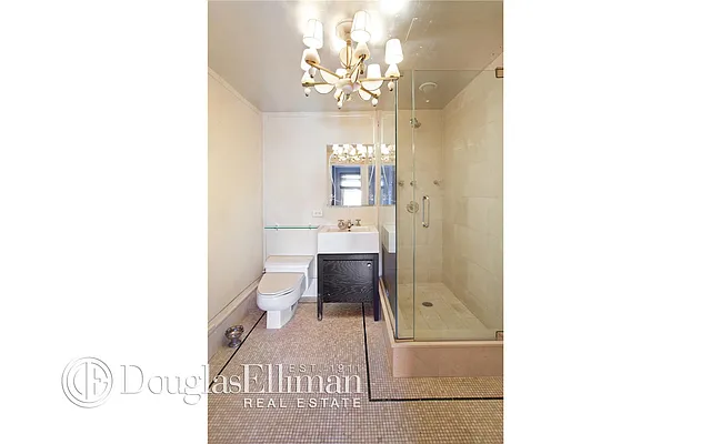 Sold by Douglas Elliman | media 17