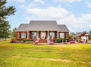 315 Holland Cemetery Rd, Murray, KY 42071