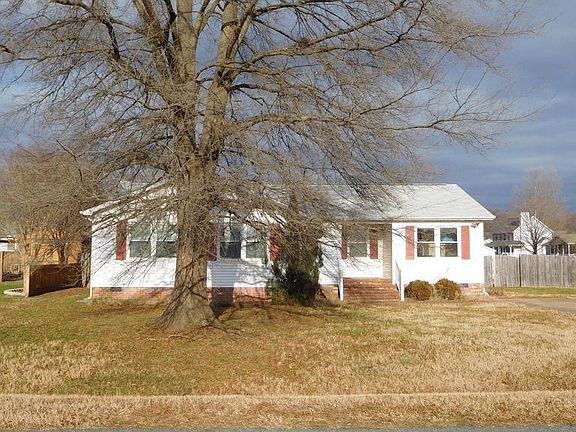 4th image of 4520 Mary Lee Ave