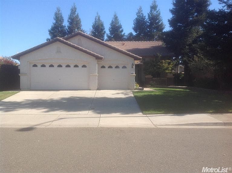 1st image of 1023 Elk Hills Dr
