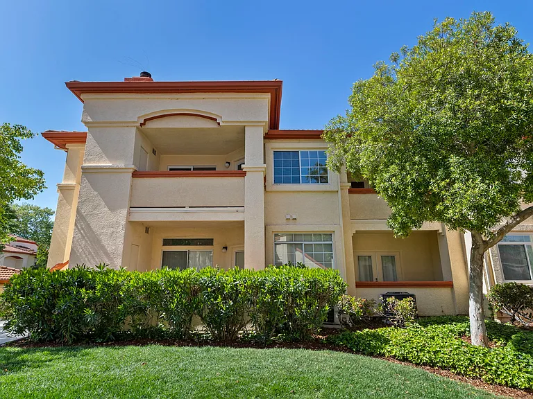6967 Stagecoach Rd #G — Photo 1