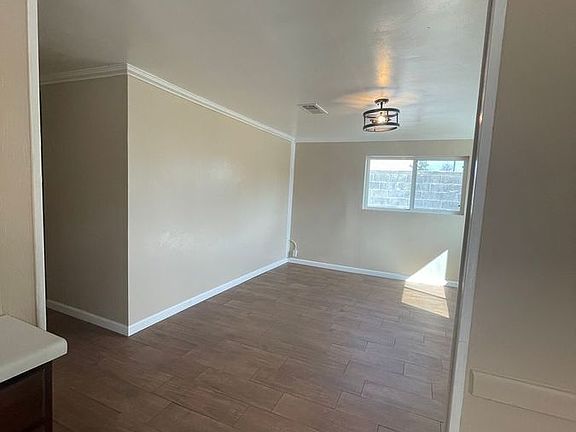 4th image of 1880 S Espina St Unit 1