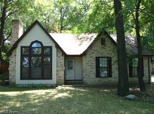 15022 W Darrow Rd, Vermilion, OH 44089