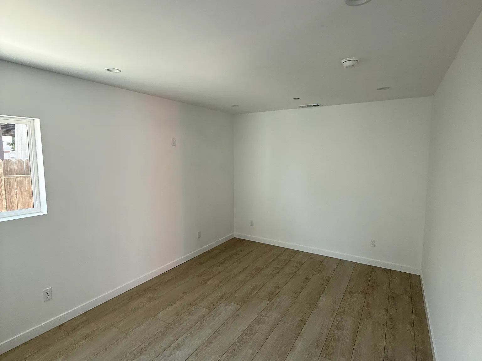 3 bed, $3,500 — Photo 3