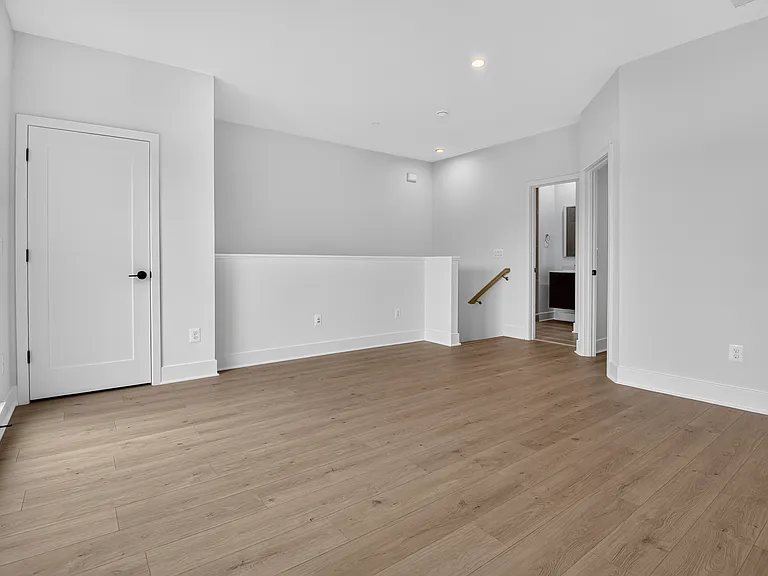 5017 Dulcet Dr — Photo 46