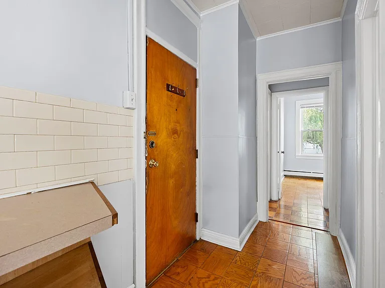 380 Ege Ave #1 — Photo 5