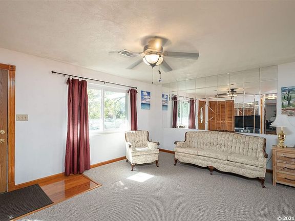 3rd image of 1930 NW 40th Pl