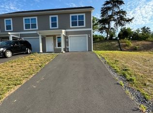 109 Europa Way, Martinsburg, WV 25405