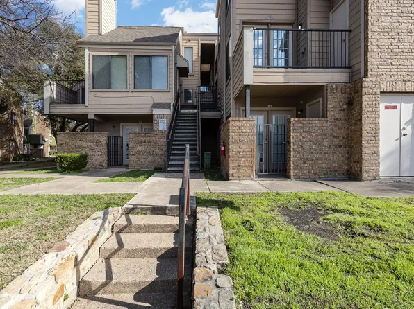 9817 Walnut St #302, Dallas, TX 75243