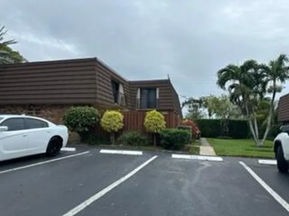 3963 Carolina Drive, Lake Worth, FL 33461