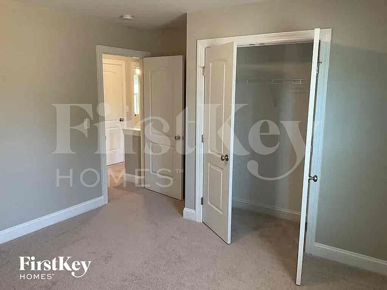 2041 Samantha Dr — Photo 12