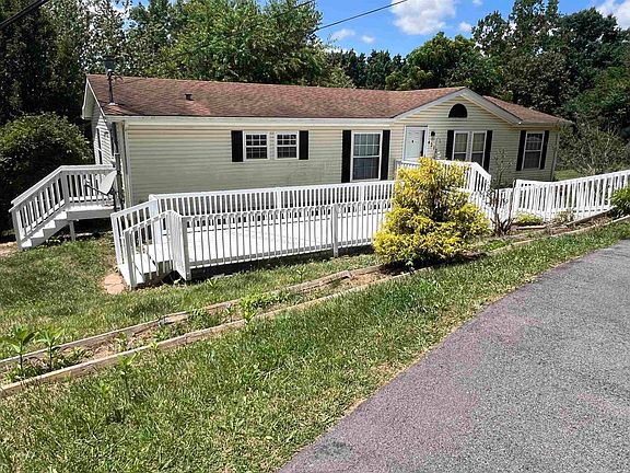 2nd image of 4212 Christie Ln