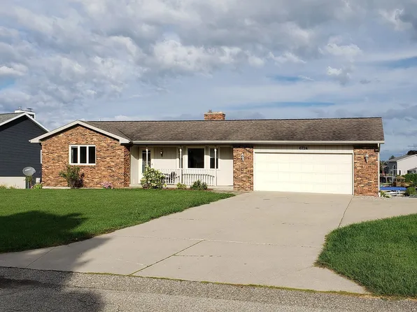 6724 Rushmore Ct, Jenison, MI 49428