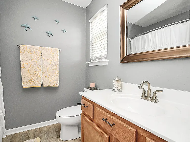 2292 Hanover Ct — Photo 22