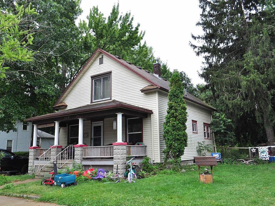 2nd image of 409 W Wolf Ave