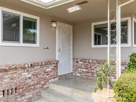 2nd image of 4118 58th St