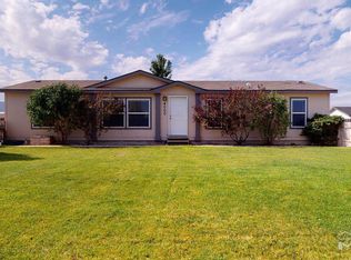 4000 Larry Dr, Winnemucca, NV 89445