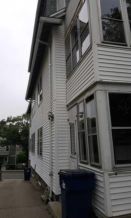 2nd image of 396 Beech St