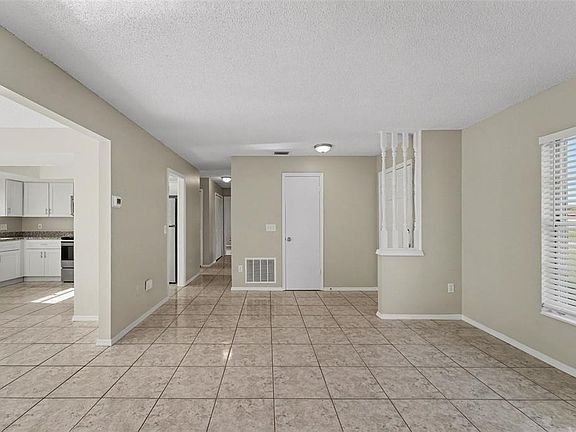 4th image of 1822 JASPER DRIVE