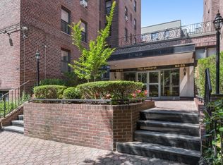 8320 141st St APT 1D, Queens, NY 11435