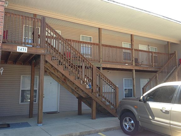 2nd image of 1431 W Sligo St