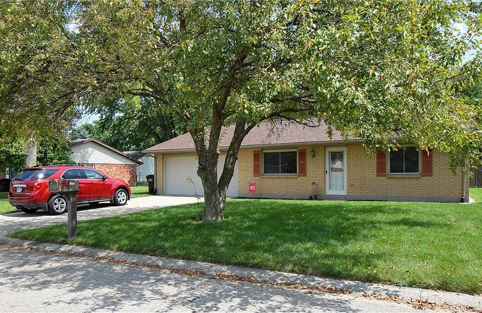 1st image of 3235 Honeysuckle Dr