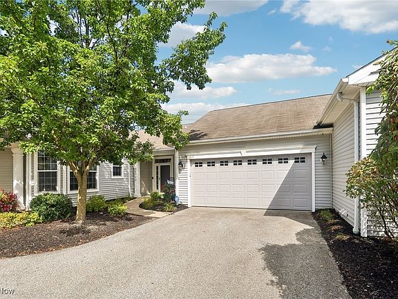4th image of 38772 Renwood Ave