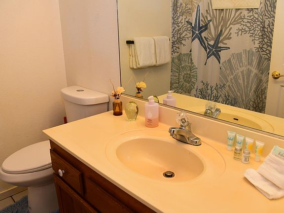5th image of 225 Aukahi St #1 & 2