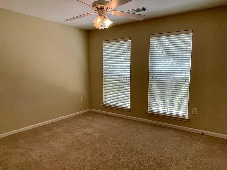 1725 Harvey Mitchell Pkwy S #1927 — Photo 14