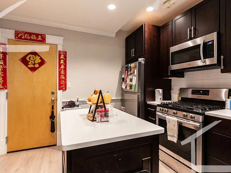 1340 Commonwealth Ave #1B — Photo 1