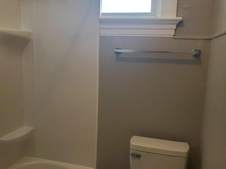 124 N Main St #A — Photo 7