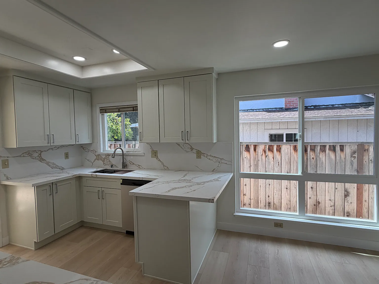 Almanor Ct, San Jose — Photo 2