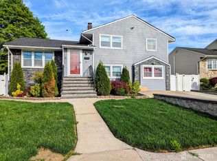 8 Kubala Ave, Carteret, NJ 07008